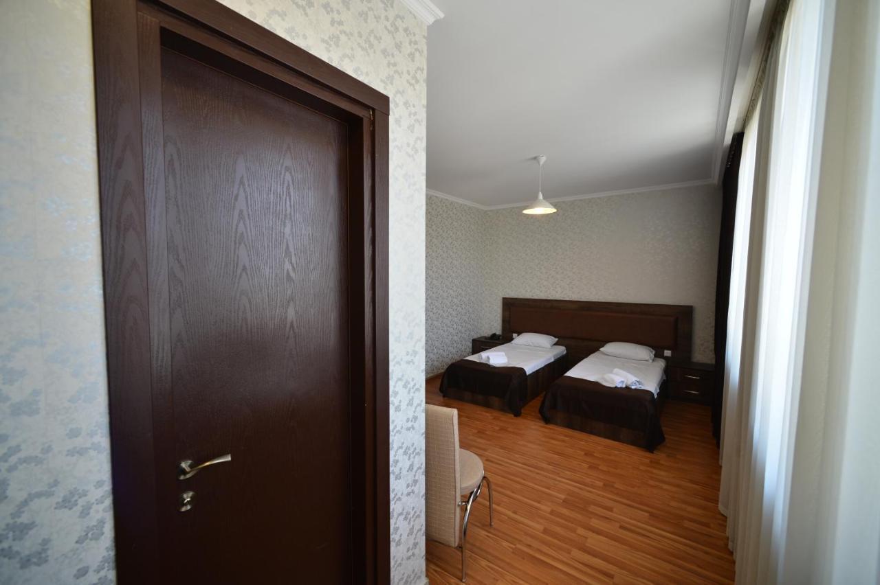 Green Hotel Batumi Ngoại thất bức ảnh