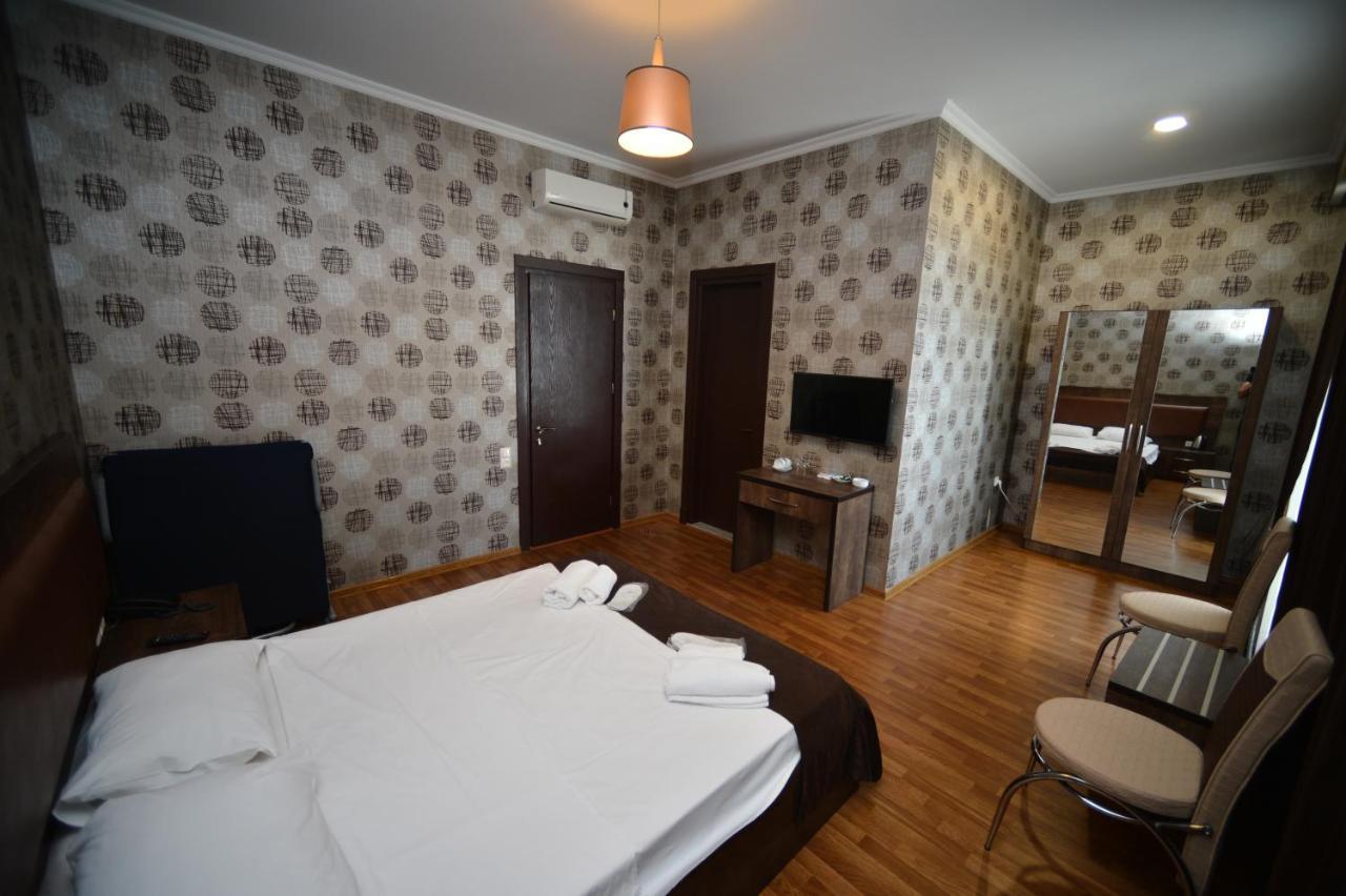 Green Hotel Batumi Ngoại thất bức ảnh