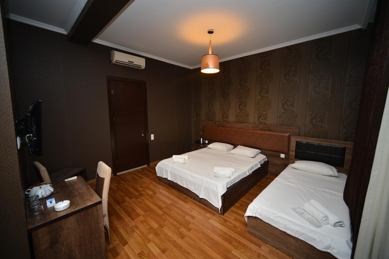 Green Hotel Batumi Ngoại thất bức ảnh