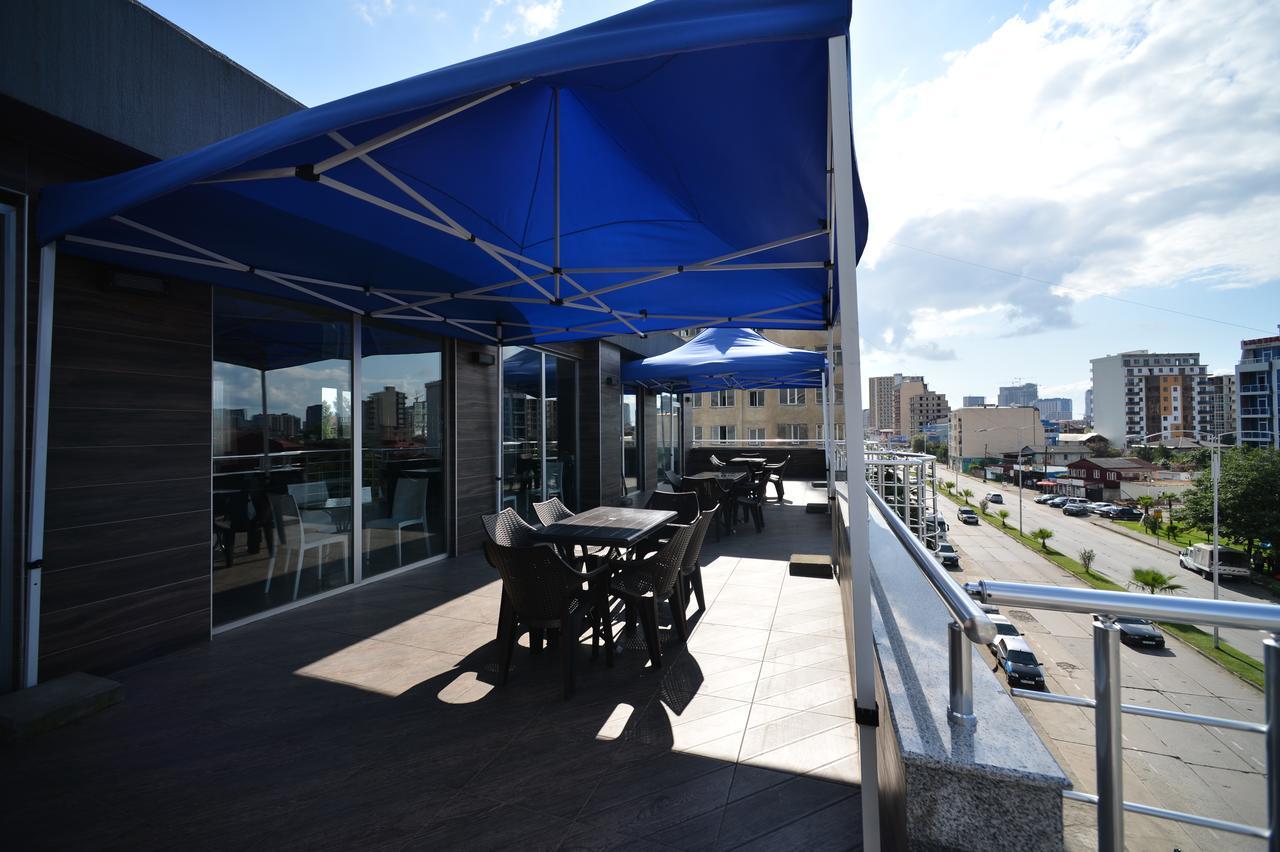 Green Hotel Batumi Ngoại thất bức ảnh