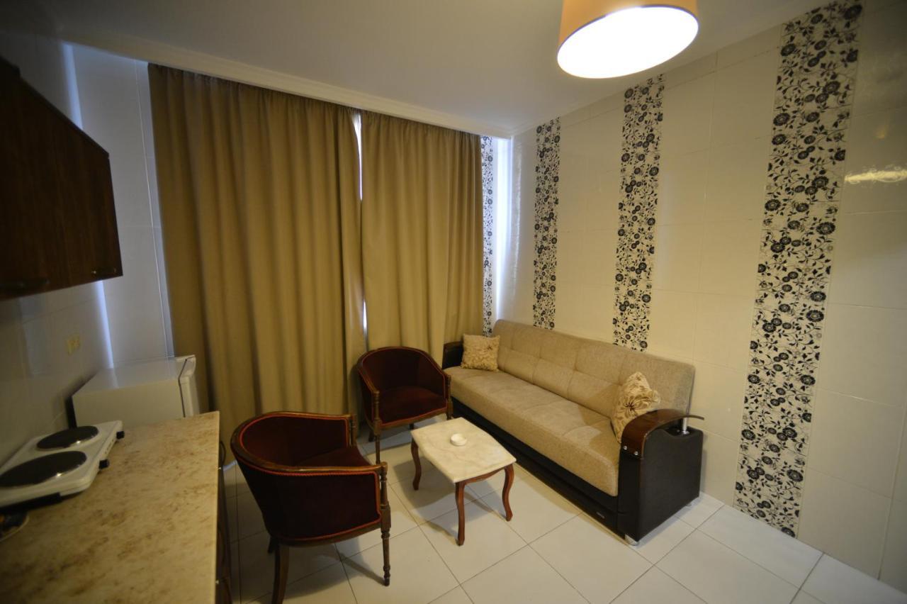Green Hotel Batumi Ngoại thất bức ảnh